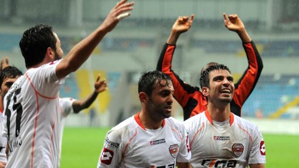 Adanaspor yar alevlendirdi!